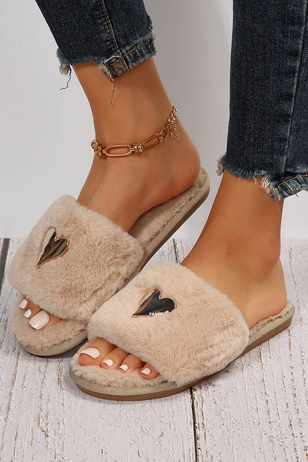 Parchment Heart Shape Buckle Decor Open Toe Plush Slippers Item image 2