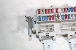 2003-2006 NISSAN 350Z M/T UNDER DASH INTERIOR FUSE BOX  R2875 image 5
