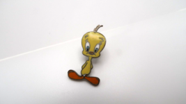 Vintage Looney Tunes 1993 Tweety Bird Pin 3.2cm BB13 - $38.41