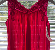 Vintage Shadowline Sleeveless Nightgown Gypsy Rose Pink Size S Satin Nylon New - $39.55