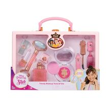 Disney Princess Style Collection Girls Makeup Tote Bag with 8 Play Tools - $443.26 Disney Princess Style Collection Girls Makeup Tote Bag with 8 Play Tools - $443.26 MXN