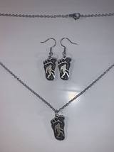 Bigfoot Necklace and Earrings Set - $16.00