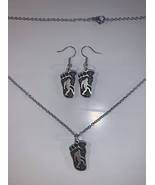 Bigfoot Necklace and Earrings Set - £12.58 GBP