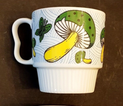 Stackable Coffee Mug Green Mushroom Blue Swirl VTG 1960&#39;s Hippie Tea Cup Japan - $19.73