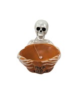 Vintage Spooky Talking Light up Skull Trick or Treat Candy Dish Bowl - $857.08 MXN