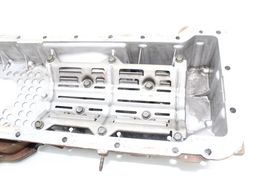 01-10 CHEVROLET SILVERADO 2500HD 6.6L LLY UPPER OIL PAN Q6537 image 4