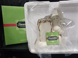 Dept 56 Snowbabies &quot;A LITTLE MESSAGE TO YOU&quot; Snowbaby Figurine - $15.83