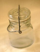 Round Clear Glass Canister Storage Jar Wire Bale Locking Lid - $12.86