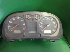 Speedometer Cluster Hatchback 160 MPH Fits 00-01 GOLF 436165 - $97.02