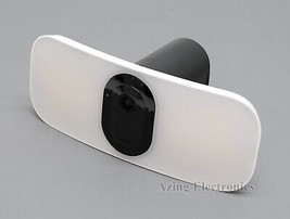 Arlo Pro 3 Floodlight Wire-Free 2K Camera FB1001 - White READ - £44.88 GBP