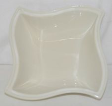 Godinger 6322 Siena One Quart Covered Porcelain Baker With Serving Rack image 4