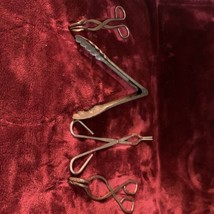 4 Vintage Kitchen Tongs - $282.69 MXN