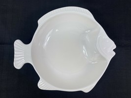 Pfaltzgraff White Fish Shaped Chowder / Soup Bowl - 10&quot; Mouth to Tail - ... - $14.85