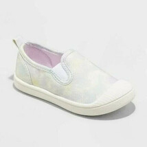 Girls Kaleigh Slip-On Canvas Shoes, Cat and Jack (Size 5 Toddler) GREEN ... - $7.69