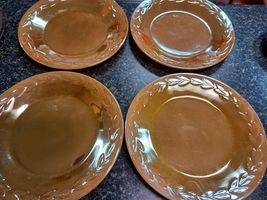 Anchor Hocking Fire King Peach Lustre Laurel Dinner Plates 9" Set Of 4 - $29.69
