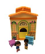 Dora The Explorer Let&#39;s Go Adventure Schoolhouse &amp; Figures 2004 Mattel - $20.95