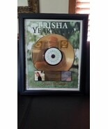 TRISHA YEARWOOD - JASPER COUNTY RIAA GOLD RECORD AWARD PRESENTED TO HAND... - $500.00