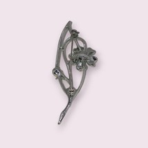 Vintage Sarah Coventry Silver tone brooch, missing a stone, - £11.72 GBP