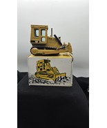 Caterpillar Cat D4E Dozer - NZG 1:50 Scale Diecast Model #205 New - $1,822.64 MXN