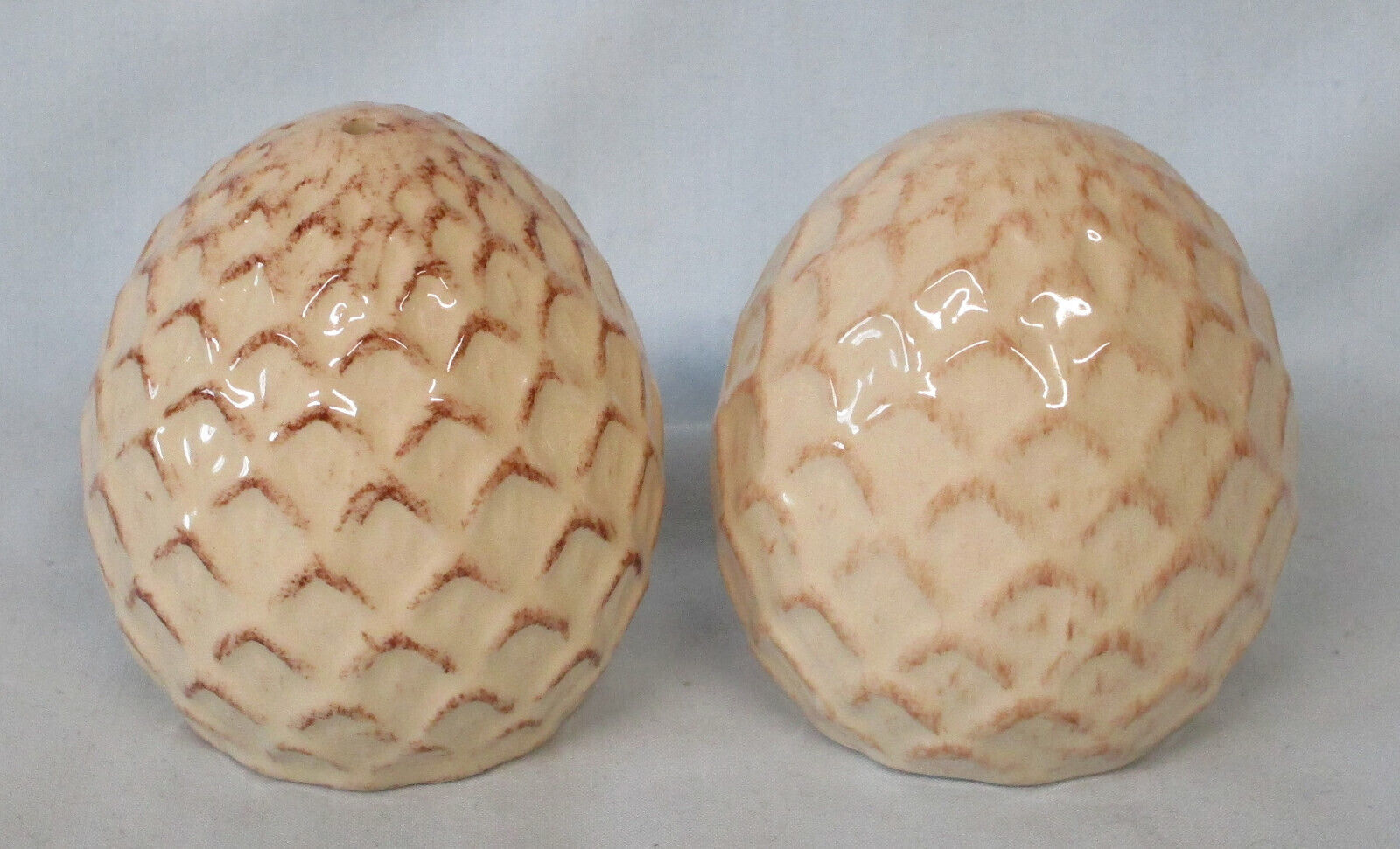 Home Holiday Pine Cone Salt & Pepper Set - $30.58