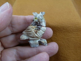Y-BIR-OW-42) Baby White Red Horned Owl Carving Soapstone Peru I Love Little Owls - £6.84 GBP