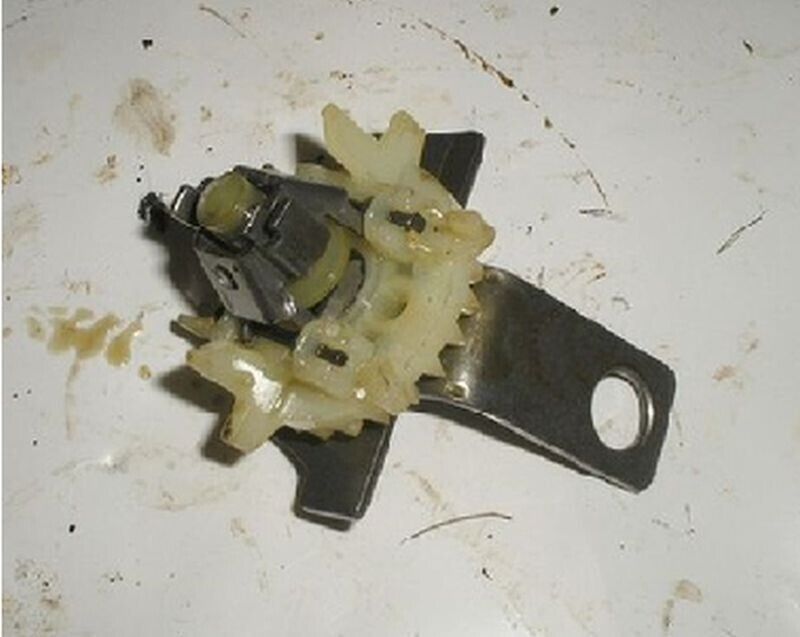 Craftsman 21&quot; Briggs 7 HP OHV Walk Behind Mower Governor - $11.88