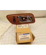 Ford AG1Z-5422600-AD Interior Door Handle Assembly Right RH - $743.46 MXN