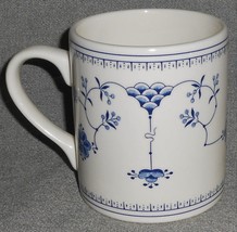 Churchill FINLANDIA PATTERN 10 oz Handled Mug - $14.84