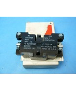 Cutler Hammer 10933H8 10933H8A Contactor Auxiliary Contact 1 NC NEMA Siz... - $183.86 MXN Cutler Hammer 10933H8 10933H8A Contactor Auxiliary Contact 1 NC NEMA Siz... - $183.86 MXN