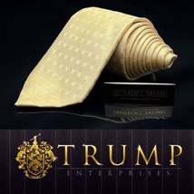 Donald J. Trump~ Signature Collection Geometric Yellow Tie - £39.36 GBP