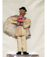 Vintage costume doll, classic European folklore costumes 10&quot; - $190.06 MXN