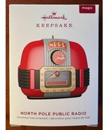 *2019 Hallmark Magic Keepsake NORTH POLE PUBLIC RADIO Light &amp; Sound Orna... - $47.71 CAD