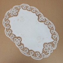 Vintage Embroidery Table Runner Oval Dresser Doily Beige 16x11 Inch - £13.19 GBP