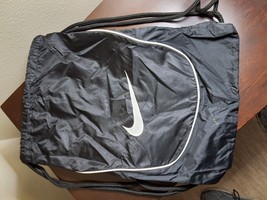 Nike Gym Shoulder Bag – 13&quot; x 18&quot; x 8&quot; with Bold Swoosh Logo - $278.01 MXN