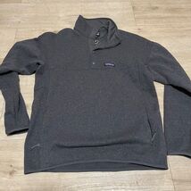 Patagonia Gray Fleece Snap Neck Pullover Sweatshirt Men's Medium 1/4 Snap - $37.44