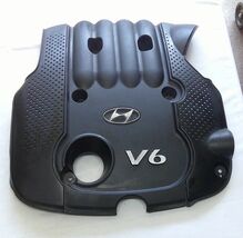 2005 - 2006 HYUNDAI SANTA FE OEM ENGINE COVER  29240-3E601 FREE SHIPPING... - $44.00