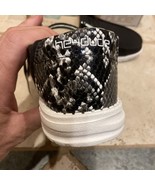 HEY DUDE WOMEN'S Size 9 WENDY  SHOES  Snake Linen Black Slip On - $41.33