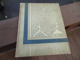 1938   WAITE  TOLEDO, OHIO  VINTAGE  HIGH SCHOOL  YEARBOOK  YEAR BOOK - $14.99