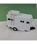 Road Signature White Horse Trailer Animal Hauler Diecast Metal Farm Toy ... - $14.00