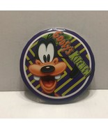 Disneyland Hotel Goofy&#39;s Kitchen Collectors 3&quot; Button - $8.06