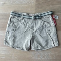 UNIONBAY Vintage Belted Khaki Cargo Shorts in Sand sz 11 Y2K NWT - $38.69