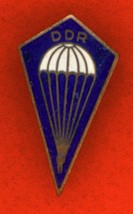 DDR, PARA WING, EAST GERMANY, FREE FALL, HALO, B&amp;T 747, SCREWBACK POST - $652.39 MXN