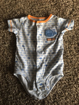 * Baby Boys Carters One Piece Summer Romper Size 6 Months in EUC - $2.60