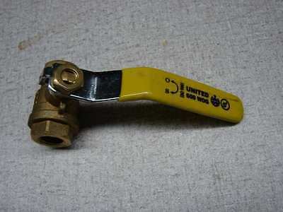 United 600 wog 1/4&quot; brass ball valve - $7.18