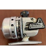 Vintage Daiwa Minicast Fishing Reel - $14.00