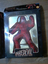Marvel Famous Covers AUNT MAY + DAREDEVIL action figure comic book super-hero - £35.88 GBP