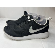 Nike Air Roshe One Black Metallic Silver Shoes Youth Boys Size 7 Kidcore School - £16.91 GBP