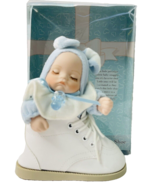 Musical Porcelain Baby In Baby Shoe &quot;PLAYS HUSH LITTLE BABY-BABY HEAD MO... - $9.87 CAD