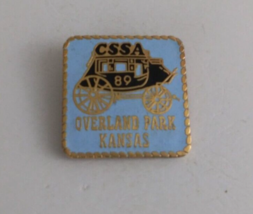 Moila Shriners 1989 CSSA Overland Park Kansas Black Carriage Wagon Lapel Hat Pin - £6.88 GBP