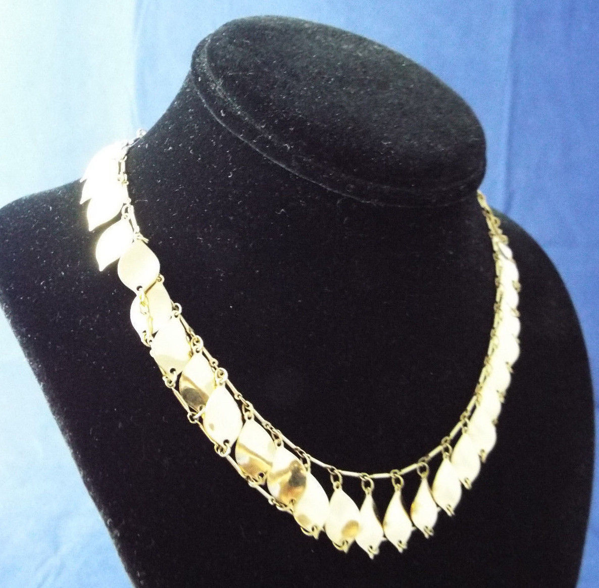 Vintage Signed Mid Century Adjustable Vendome Gold Tone Choker Style Necklace Item image 4